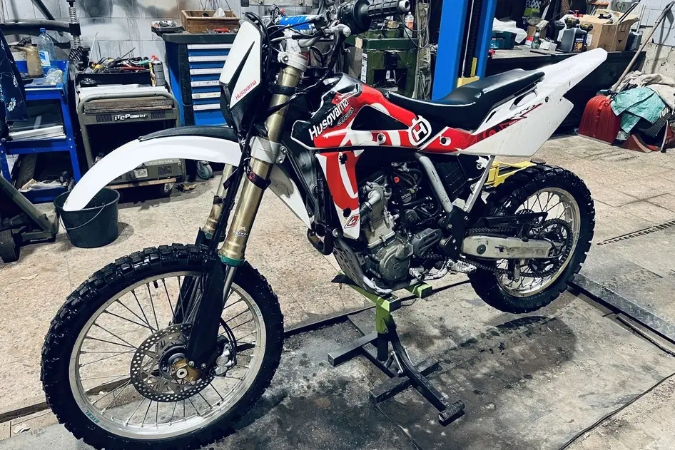 Husqvarna TE 450, 2008, 0.4, 11.5 kW, bensiin, manuaal, tagavedu