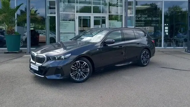 BMW 520, 2024, 2.0, 145 kW, hübriid (diisel/elekter), automaat, nelikvedu