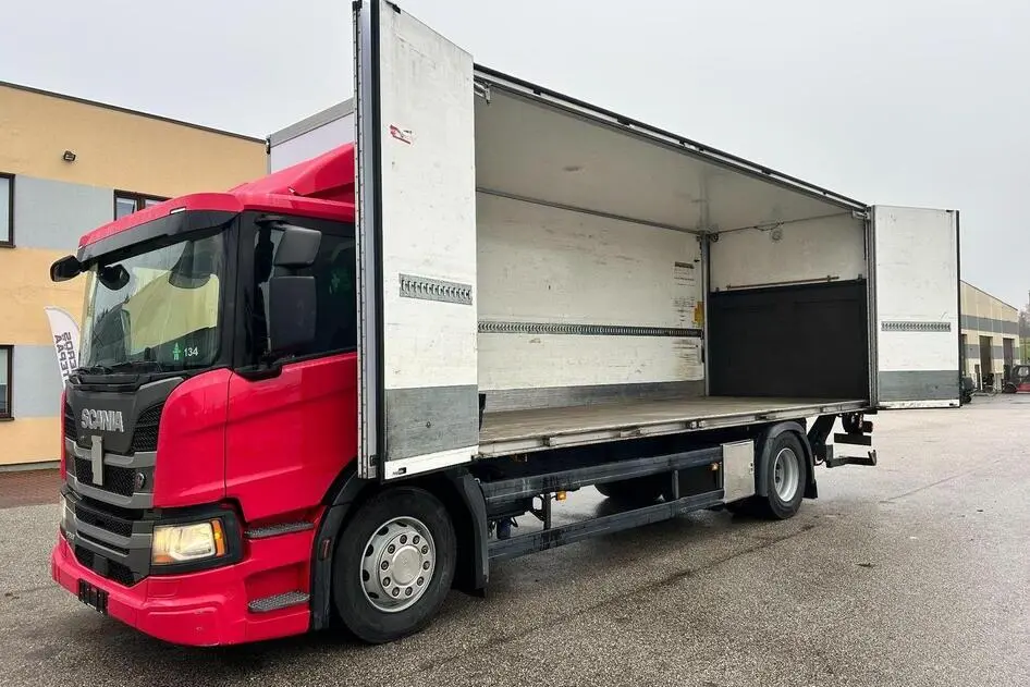 Scania P250, 2019, 184 kW, diesel, automatic