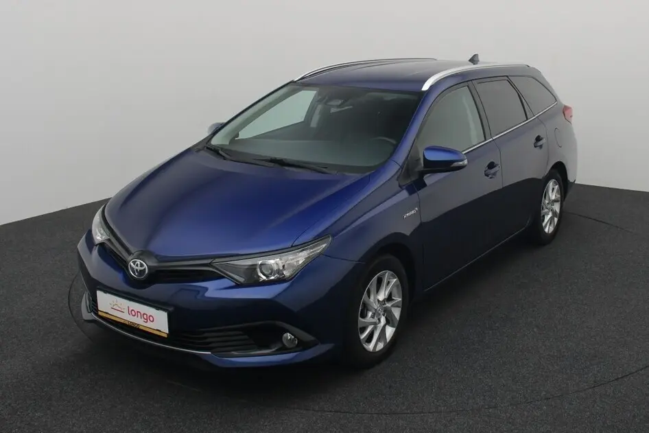 Toyota Auris, 2018, 1.8, 73 kW, гибрид (бензин/электричество), автомат, передний привод