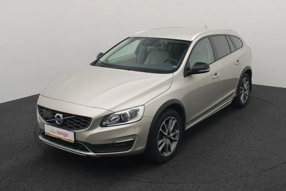 Volvo V60 Cross Country, 2018, 2.4, 140 kW, diesel, automatic, four-wheel drive