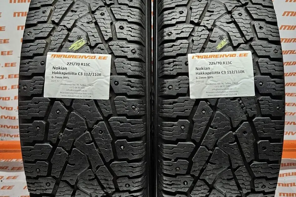 Used studded tire 225/70R15 Nokian Hakkapeliitta C3 112/110R
