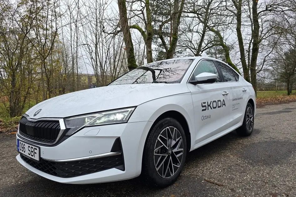 Škoda Octavia, 2025, 1.5, 110 kW, hübriid (bensiin/elekter), automaat, esivedu