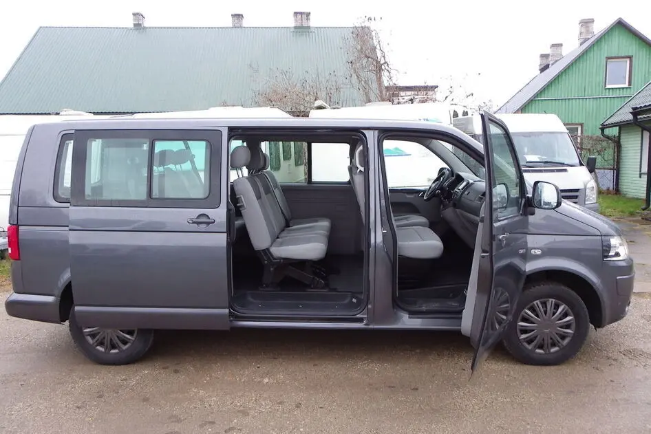 Volkswagen Caravelle, 2013, 84 kW, дизель, механическая, передний привод