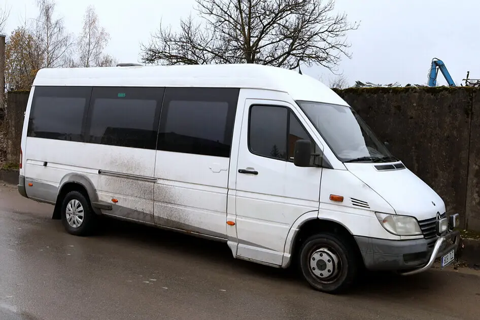 Mercedes-Benz Sprinter, 2003, 2.1, 95 kW, дизель, задний привод