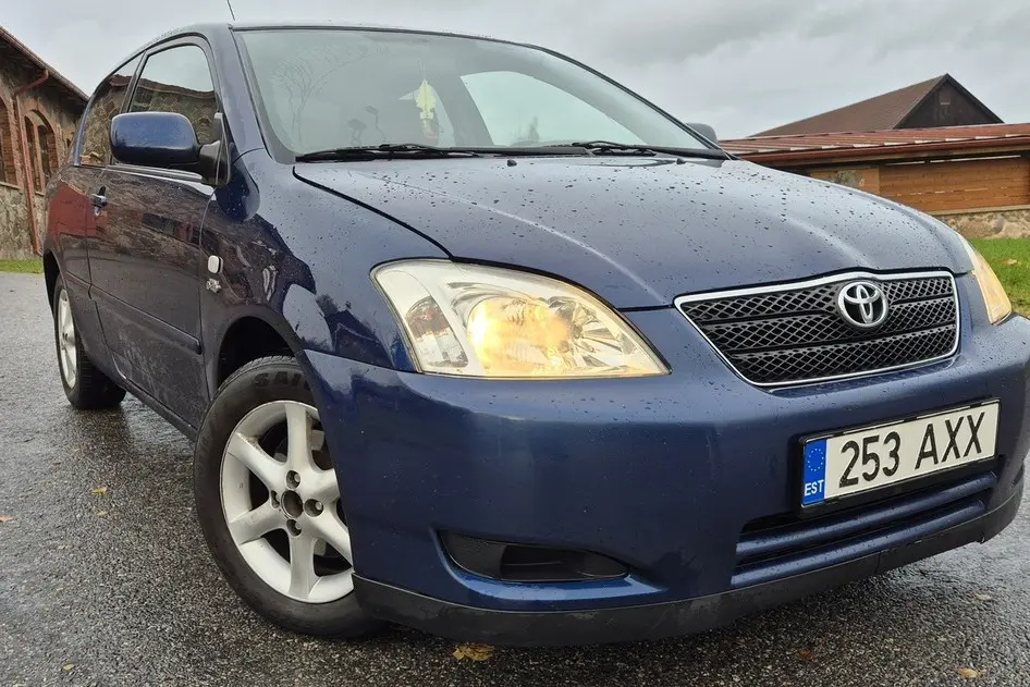 Toyota Corolla, 2002, 2.0, 81 kW, дизель, механическая, передний привод