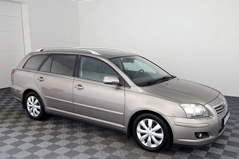 Toyota Avensis, 2006, 2.0, 108 kW, bensiin, manuaal, esivedu