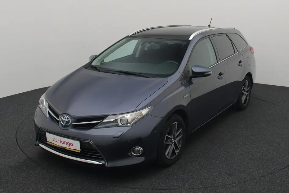 Toyota Auris, 2015, 1.8, 73 kW, hybrid (petrol/electric), automatic, front-wheel drive