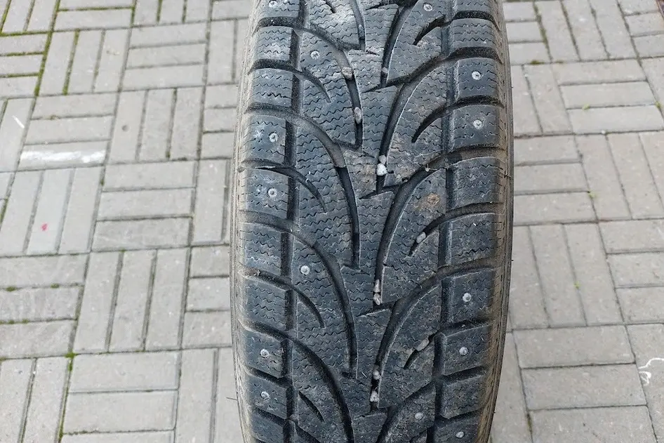 New studded tire 205/75R16 Sailun