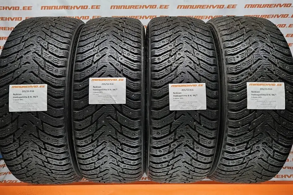 Used studded tire 205/55R16 Nokian Hakkapeliitta 8 XL 94/T 4