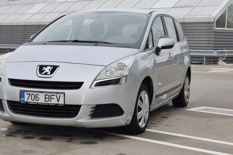 Peugeot 5008, 2012, 1.6, 88 kW, bensiin, manuaal, esivedu