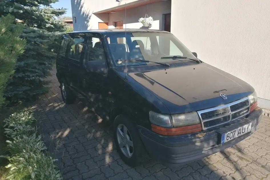 Chrysler Voyager, 2.5, 72 kW, bensiin, manuaal, esivedu
