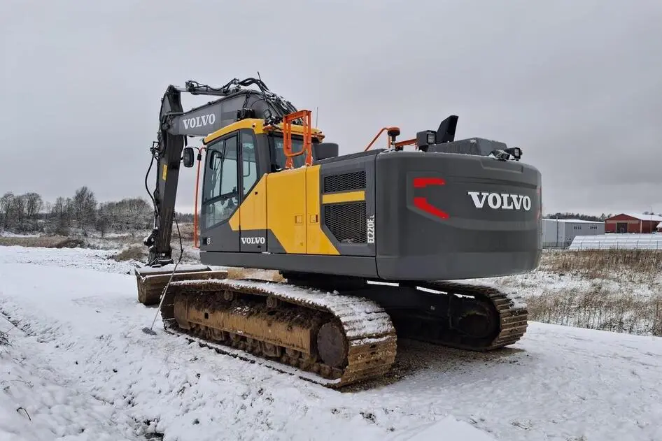 Volvo EC220E