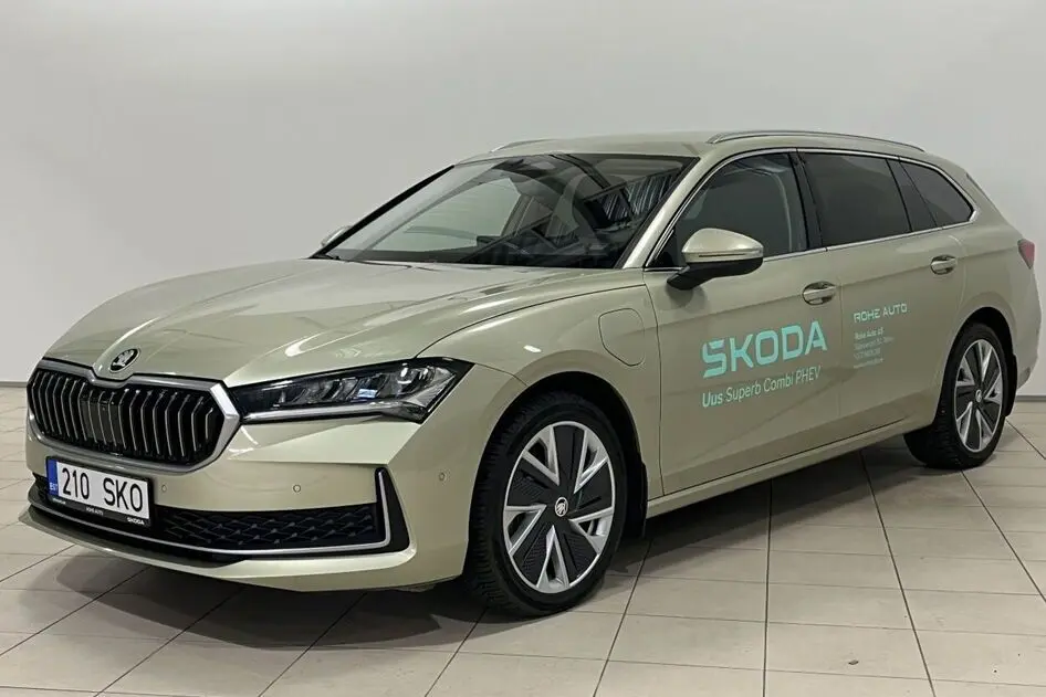 Škoda Superb, 2024, 1.5, 110 kW, pistikhübriid (bensiin/elekter), automaat, esivedu