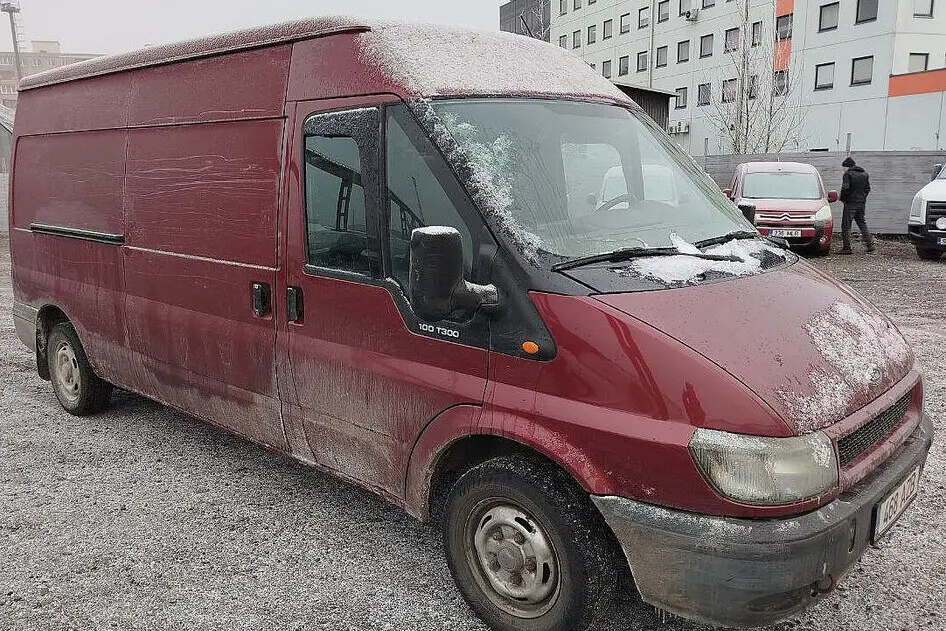 Ford Transit, 2002, 2.0, 74 kW, diesel, manual, front-wheel drive