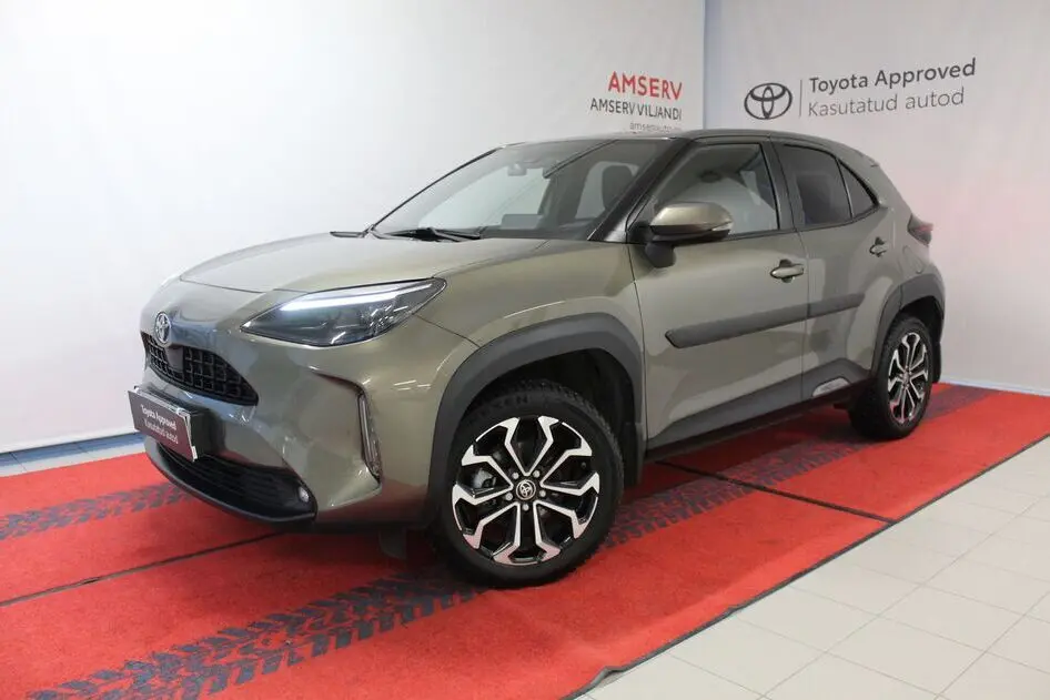 Toyota Yaris Cross, 2022, 1.5, 68 kW, гибрид (бензин/электричество), автомат, передний привод