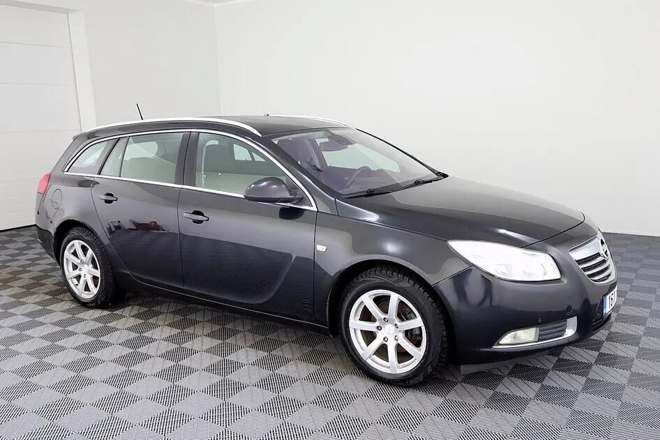 Opel Insignia, 2009, 2.0, 81 kW, diesel, manual, front-wheel drive