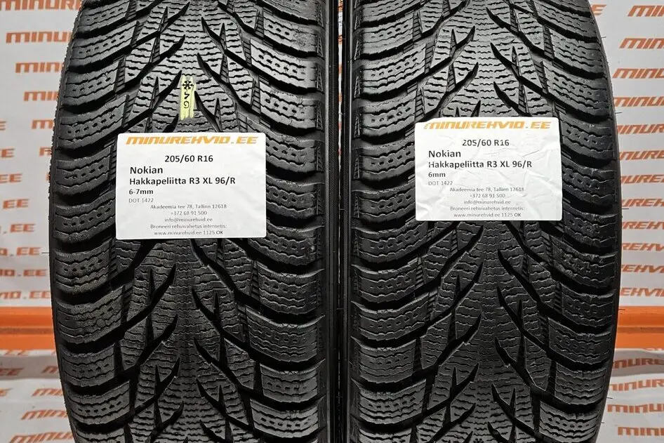 Used studless winter tire 205/60R16 Nokian Hakkapeliitta R3 XL 96/R