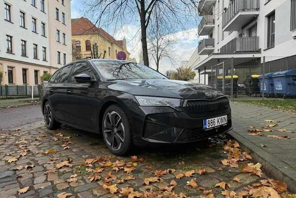 Škoda Octavia, 2025, 2.0, 195 kW, petrol, automatic, front-wheel drive