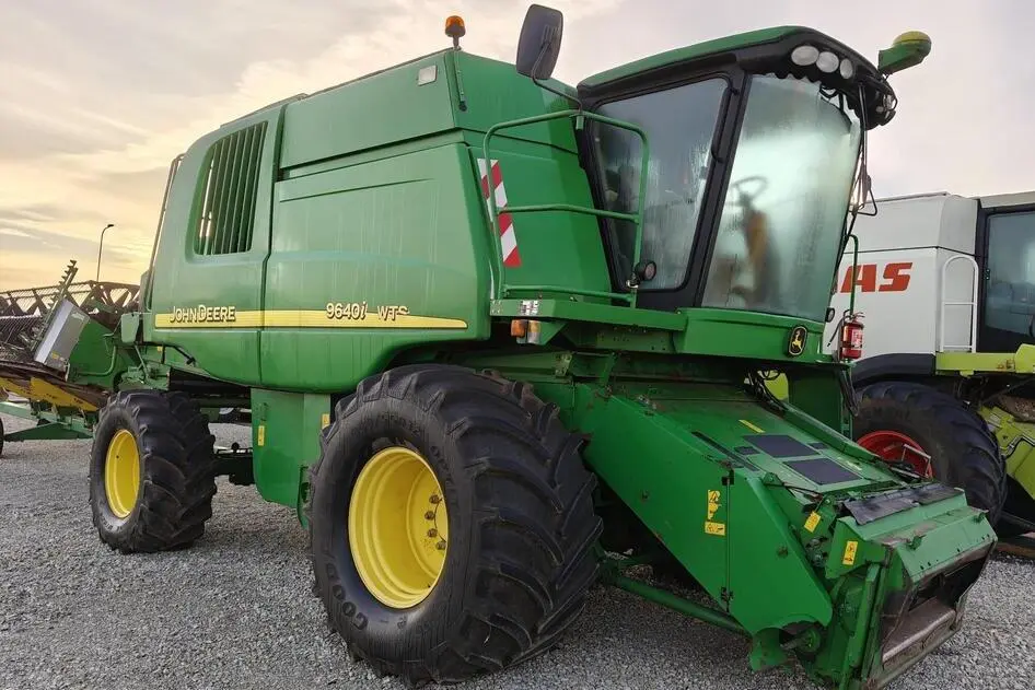John Deere JOHN DEERE 9640I WTS, 234 kW, diesel