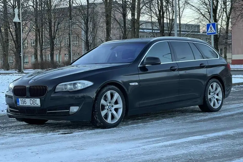 BMW 520, 2011, 2.0, 147 kW, дизель, механическая, задний привод