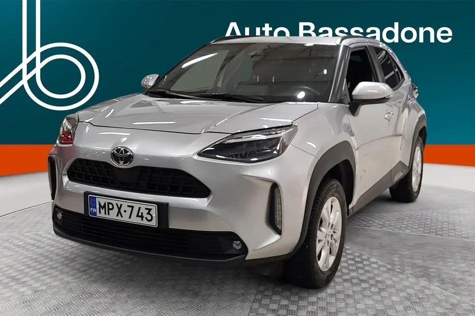 Toyota Yaris Cross, 2024, 1.5, 85 kW, hybrid (petrol/electric), automatic, front-wheel drive