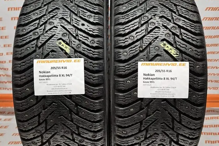 Used studded tire 205/55R16 Nokian Hakkapeliitta 8 XL 94/T 4121