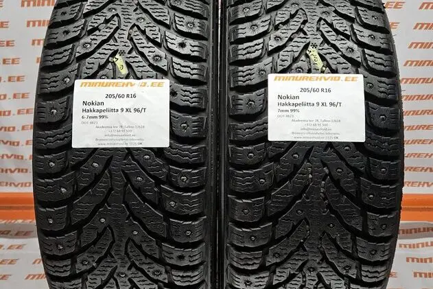 Used studded tire 205/60R16 Nokian Hakkapeliitta 9 XL 96/T 4823