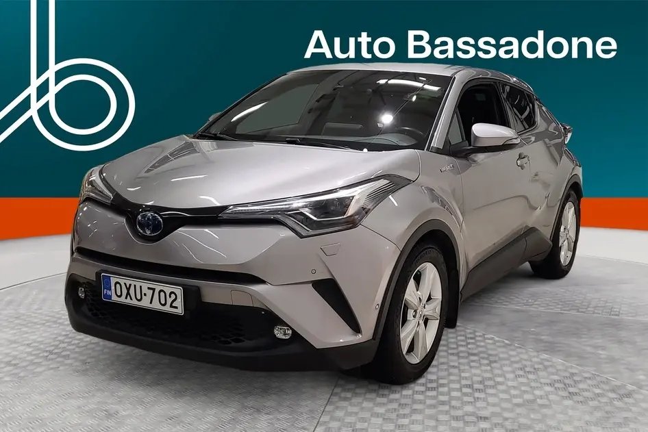 Toyota C-HR, 2019, 1.8, 90 kW, hybrid (petrol/electric), automatic, front-wheel drive