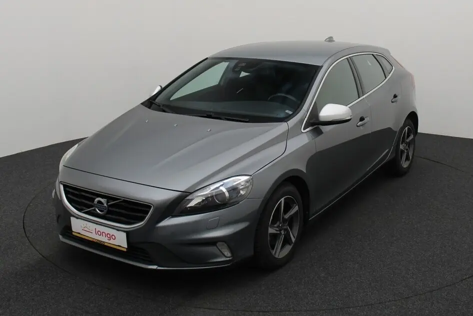 Volvo V40, 2015, 2.0, 88 kW, diesel, manual, front-wheel drive