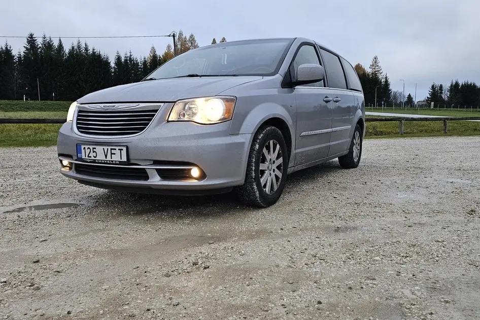Chrysler TOWN & COUNTRY, 3.6, 211 kW, petrol, automatic, front-wheel drive