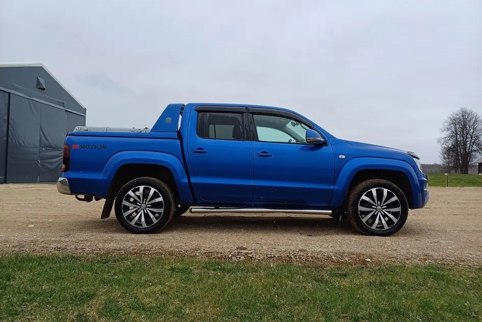 Volkswagen Amarok, diesel, automatic, four-wheel drive