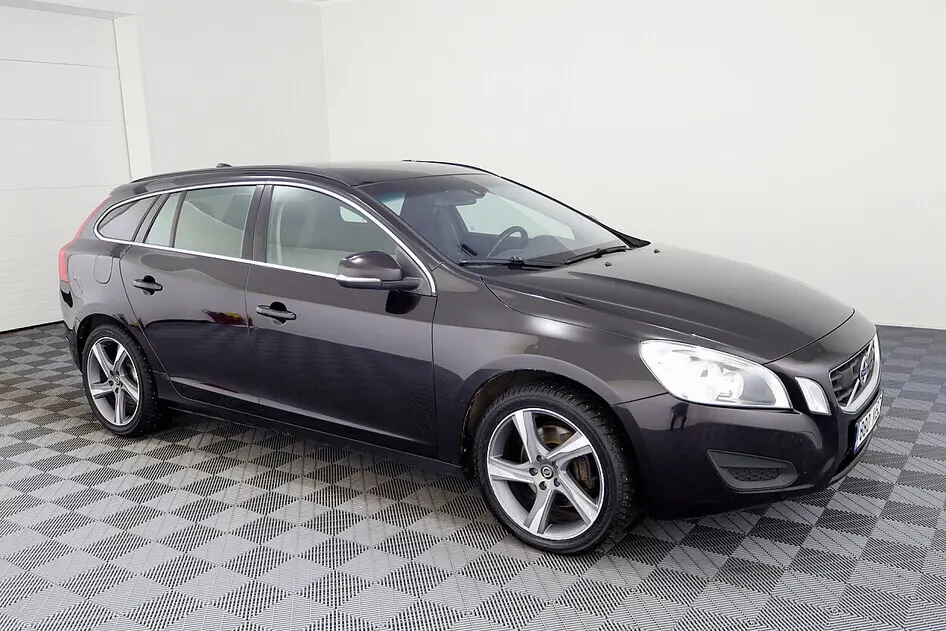 Volvo V60, 2011, 2.4, 151 kW, diisel, automaat, nelikvedu