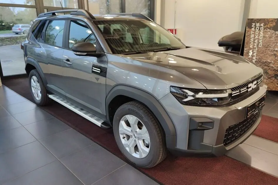 Dacia, 2025, 1.2, 103 kW, hibrīds (benzīns/elektrība), manuālā, priekšējā piedziņa