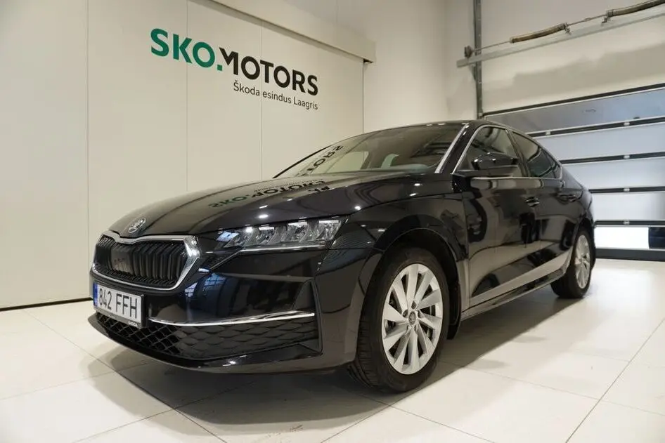 Škoda Octavia, 2025, 1.5, 110 kW, hibridas (benzinas/elektra), automatinė, priekiniai varomieji ratai