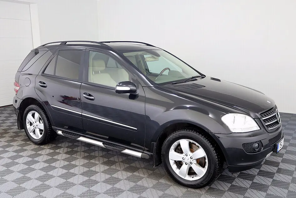 Mercedes-Benz ML 500, 2005, 5.0, 225 kW, petrol, automatic, four-wheel drive
