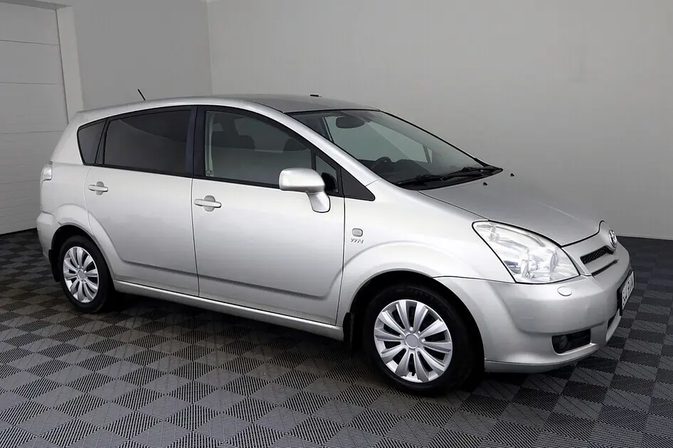 Toyota Corolla Verso, 2005, 1.8, 95 kW, bensiin, manuaal, esivedu