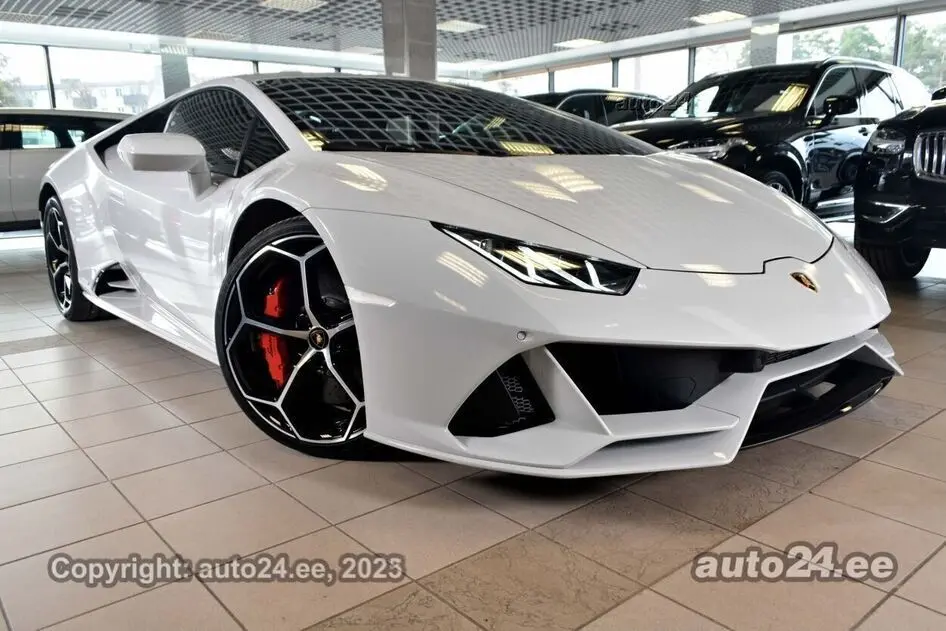 Lamborghini Huracán, 2023, 5.2, 470 kW, bensiin, automaat, nelikvedu