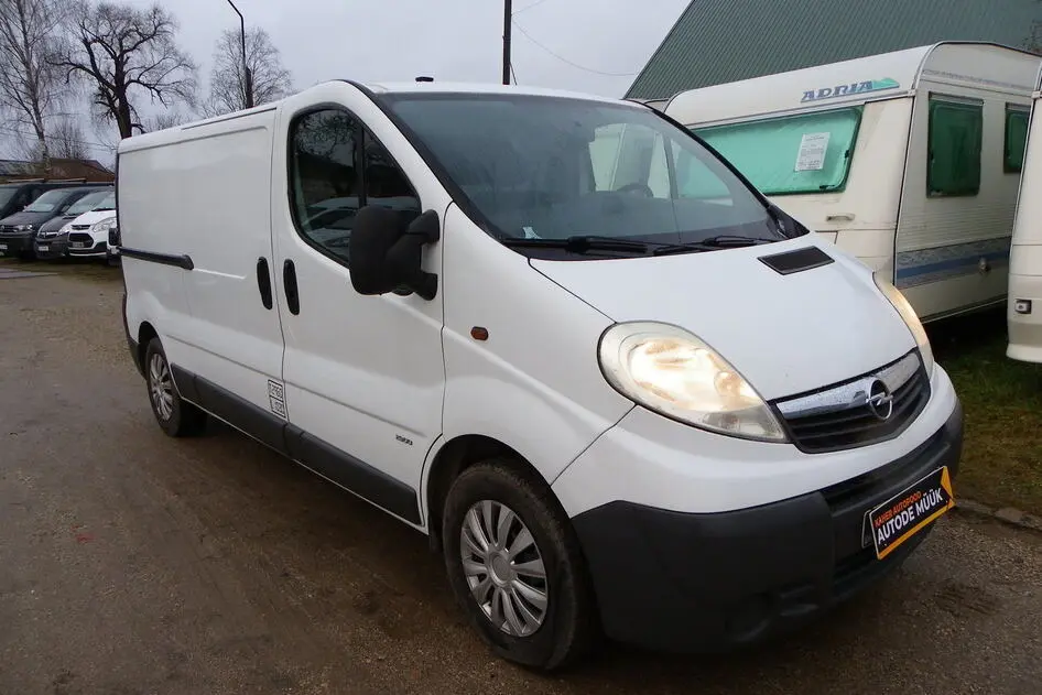Opel Vivaro, 2011, 84 kW, дизель, механическая, передний привод