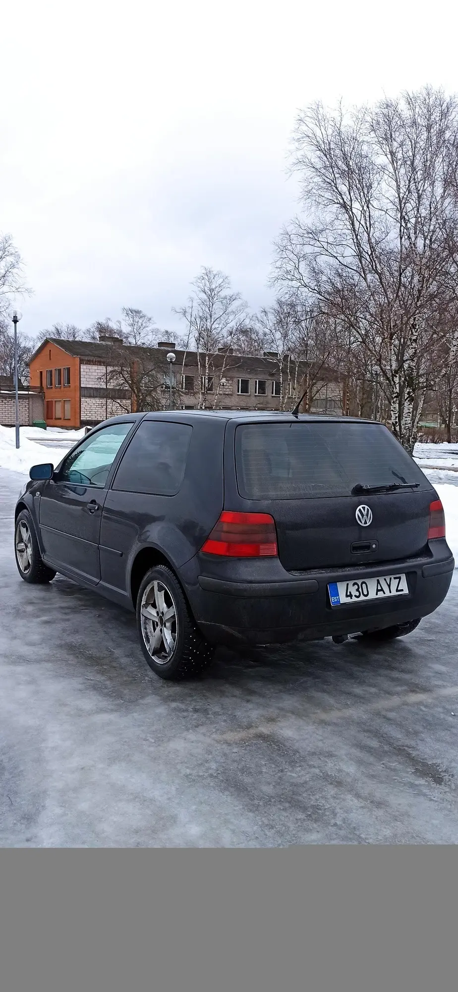 Volkswagen Golf, 1.6, 74 kW, bensiin, manuaal, esivedu