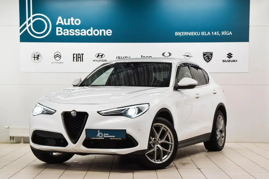 Alfa Romeo Stelvio, 2018, 2.0, 206 kW, бензин, автомат, полный привод