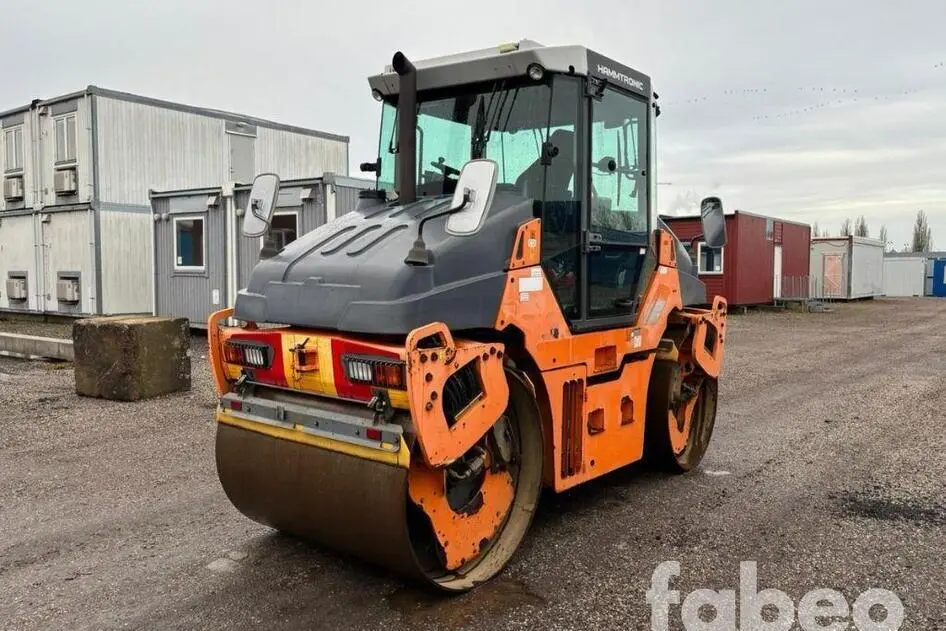 Hamm DV70VV, 64 kW, dīzelis