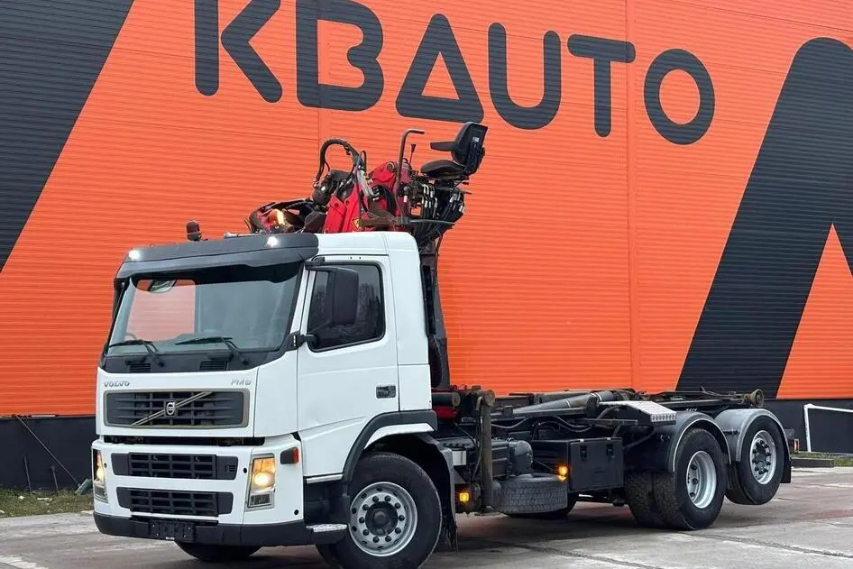 Volvo FM 9 340 6x2, 2005, 9.4, 250 kW, diisel, manuaal, tagavedu