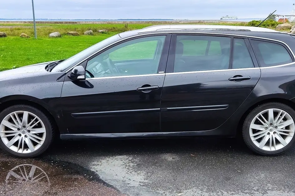 Renault Laguna, 2010, 2.0, 110 kW, diisel, automaat, esivedu