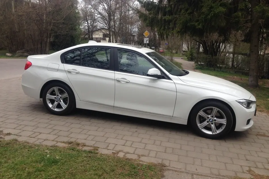 BMW 320, 2013, 135 kW, бензин, автомат, задний привод