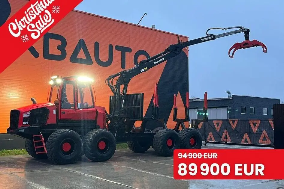 Komatsu 895 8x8, 210 kW, dīzelis, automātiskā