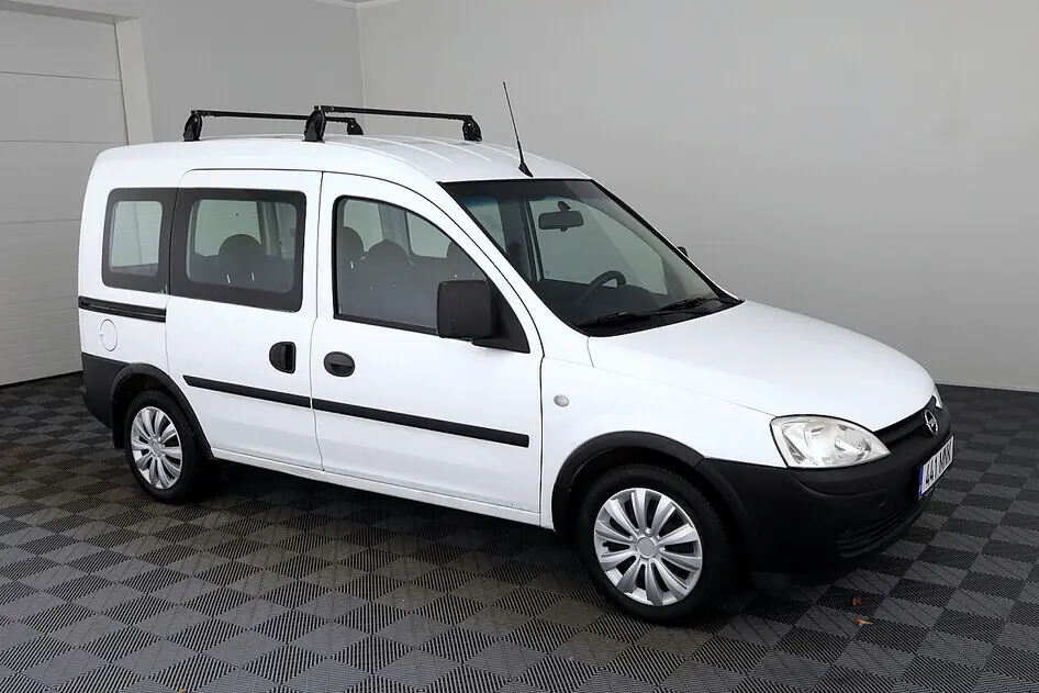 Opel Combo, 2010, 1.6, 69 kW, bensiin, manuaal, esivedu