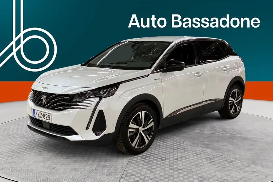 Peugeot 3008, 2022, 1.6, 133 kW, подключаемый гибрид (бензин/электричество), автомат, передний привод