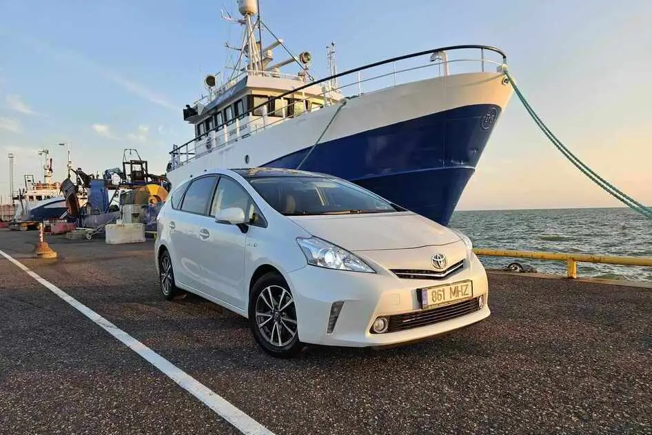 Toyota Prius, 2013, 1.8, 73 kW, hübriid (bensiin/elekter), automaat, esivedu