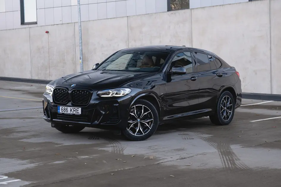 BMW X4, 2022, 2.0, 135 kW, hübriid (bensiin/elekter), automaat, nelikvedu